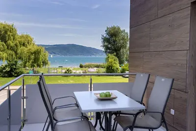 Image de Appartement \"Aachhorn\" avec vue sur le lac, terrasse partagée et Wi-Fi