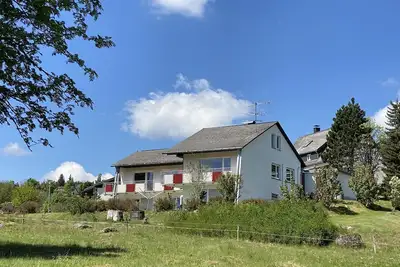 Image de Maison de vacances 'Gutach' avec vue sur les montagnes, jardin partagé et Wi-Fi