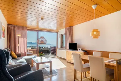 Image de Appartement '3, 70qm' avec jardin partagé, balcon et Wi-Fi