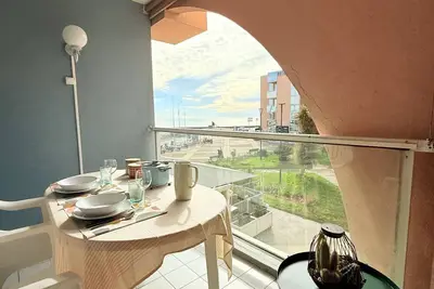 Image de Appartement face à la mer et au port de plaisance