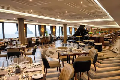 Image de D Le Roi Soleil Premium Suites