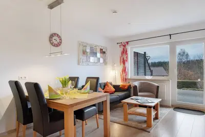 Image de Appartement 'Hochfirst, 57qm' avec terrasse privée, jardin partagé et Wi-Fi