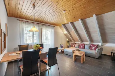 Image de Appartement \"Karin\" avec vue sur le lac et balcon