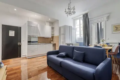 Authentic Parisian Flat - Louvre - Paris 1