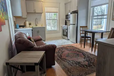 Image de New! Renovated 2Br/1Ba near Ncssm