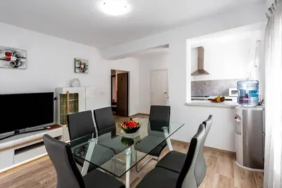 Image de Penthouse Ă 3 min. de la plage