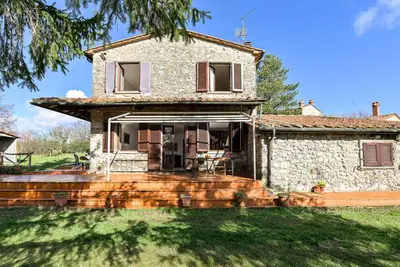 Image de Belle maison de vacances privée pour 8 personnes avec Wifi, Tv, patio, animaux admis et parking