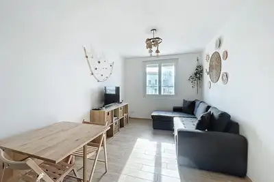 Image de Appartement pour 4, rénové, climatisé, aux Saintes-Maries-de-la-Mer