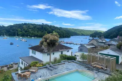 Image de Spacious Waterfront Home with Pool in Dittisham