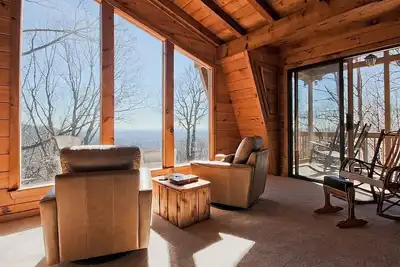 Image de Stylish Bent Tree Home w/ spectacular views in resort community!