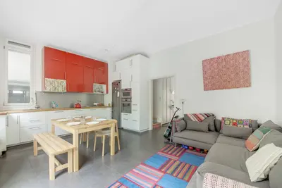 Image de Loft familial dans Paris avec jardin privé, proche parc et commerces