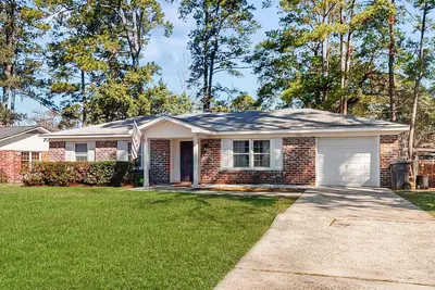 Image de Chic home nestled between Isle of Hope and Savannah family friendly