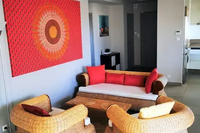 Image de T4 spacieux avec jardin - proche plage
