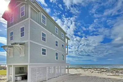 Image de Gorgeous Beachfront Home, Private Pool, Amazing Views, Mexico Beach