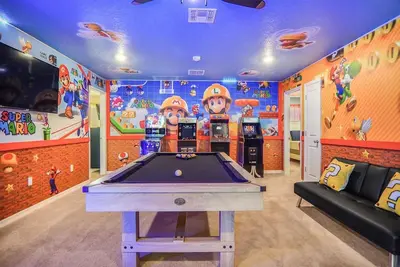 Image de Windsor Island 8br | Cinema, Game Room & Pool