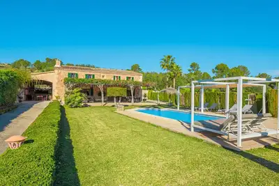Image de Villa es Rafal piscine privée pour 8 personnes
