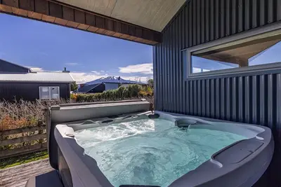 Image de Ohakune Holiday Home Retreat with Hot Tub