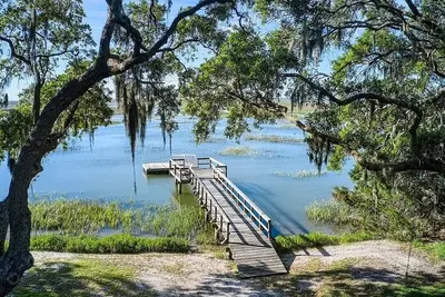Image de Bosch Huis Sea, Savannah's No. 1 Waterfront Sanctuary