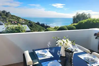 Image de Oceanview Luxury 3-Bedroom Family Retreat