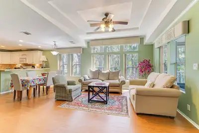 Image de Swim, Golf & Relax: Family Gem in North Fort Myers