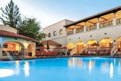 Image de Discover the Magic of Sedona at Los Abrigados Resort and Spa - 1 Bedroom