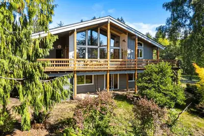 Image de Cozy Home•Hot Tub•Sauna•Ev Charger•Bay & Dining 5m