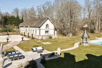 Image de Suite Frênes avec piscine