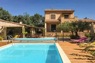 Image de Belle maison de 8 chambres à Vézénobres