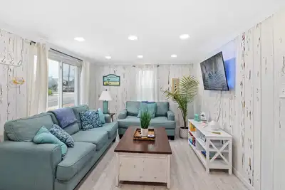 Image de Surf City Walk 2 Beach, Pet Friendly Fenced Yard w Firepit/Grille/Outdoor Shower