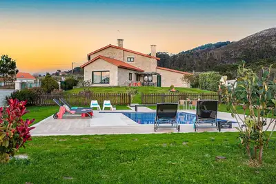 Image de Superbe maison à Porto Do Son avec WiFi