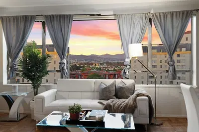 Image de BevHills\/West Hollywood\/2bd2th\/3beds inc King