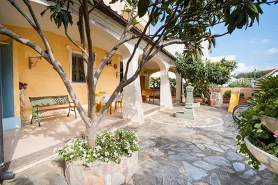 Image de Maison de vacances 'Lussu' avec terrasse privée, jardin privé et Wi-Fi