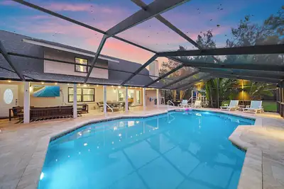 Image de Canopy Heights | Pickleball Court + Private Pool