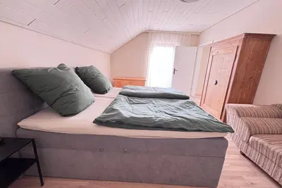 Image de Modern vacation home with balcony and bathtub (81 sqm)