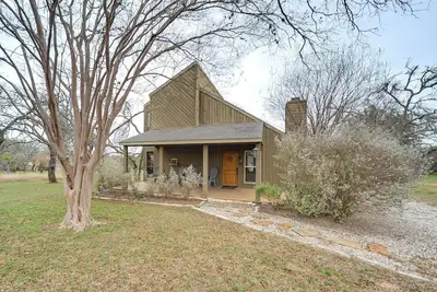 Image de Serene Family Cottage w\/ Deck & Bbq
