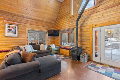 Image de Evy's Family Ranch Cabin, Secluded