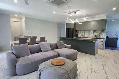 Image de 41RedPebble Brand New 2 Bedroom Villa in Redlynch Cairns Qld