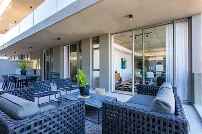 Image de Modern 2-bedroom apartment with large teracce in delightful De Waterkant