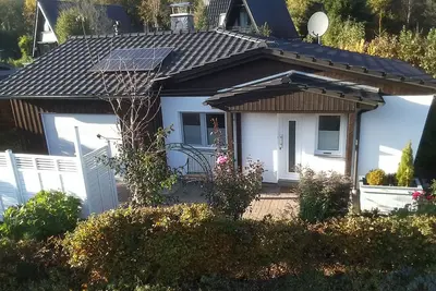 Image de Maison de vacances 'Glückshuuske' avec terrasse privée et jardin privé
