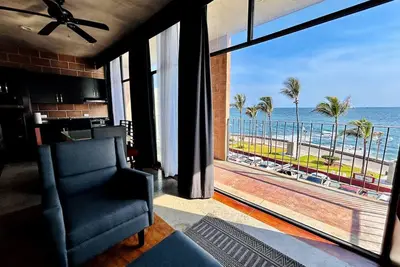 Image de Incredible oceanfront views by Gpsrentas