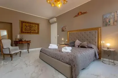 Luxurious and extraordinary apartment