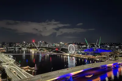 Image de Eyes on the Fireworks Lux Riverfront 2KingBed Apt