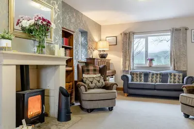 Image de Limestone Cottage - Quatre Chambres Maison, Couchages 8