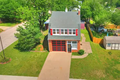 Image de Historic Guthrie Firehouse