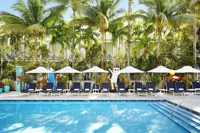 Image de 3br Villas for Your Beach Getaway with Shuttle Service, Onsite Parking, Pools!