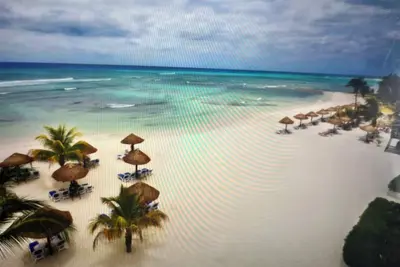 Image de The Royal Haciendas -Beachfront villa A302- from April 26 - May 3, 2025.