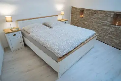 Image de 2-bed vacation apartment no. 3, bath/Wc, up to 4 persons - Ferienwohnungen Maijeschhof