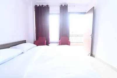 Image de Spacious & Sustainable 3-bedroom apartment in Chattarpur, New Delhi with Ac, WiFi