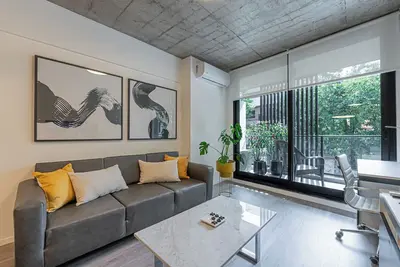 Image de Luxurious New 2 Bedrooms & 2 Bathroom Condo - Pool - Four Seasons Mattresses