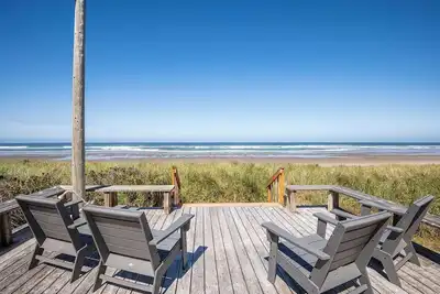 Image de Charming oceanfront 2-bedroom cottage in Rockaway Beach with Ac, WiFi